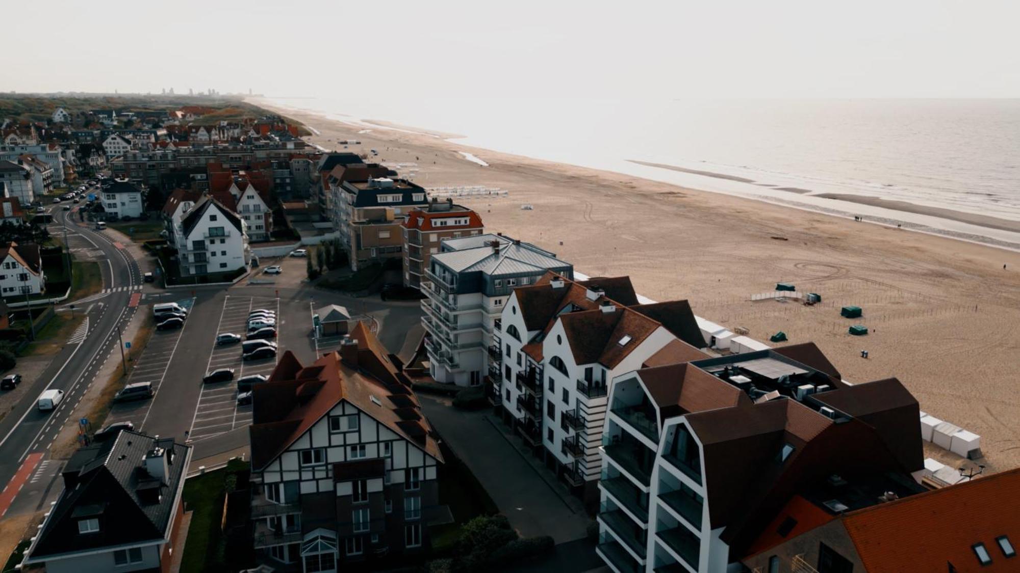 Hotel Azur De Haan Kültér fotó